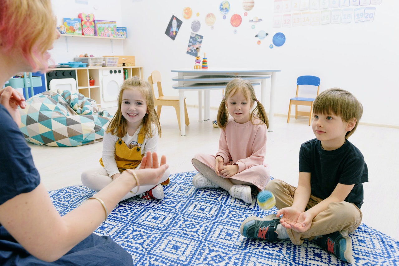 Advantages of a Live-In Childcare Solution